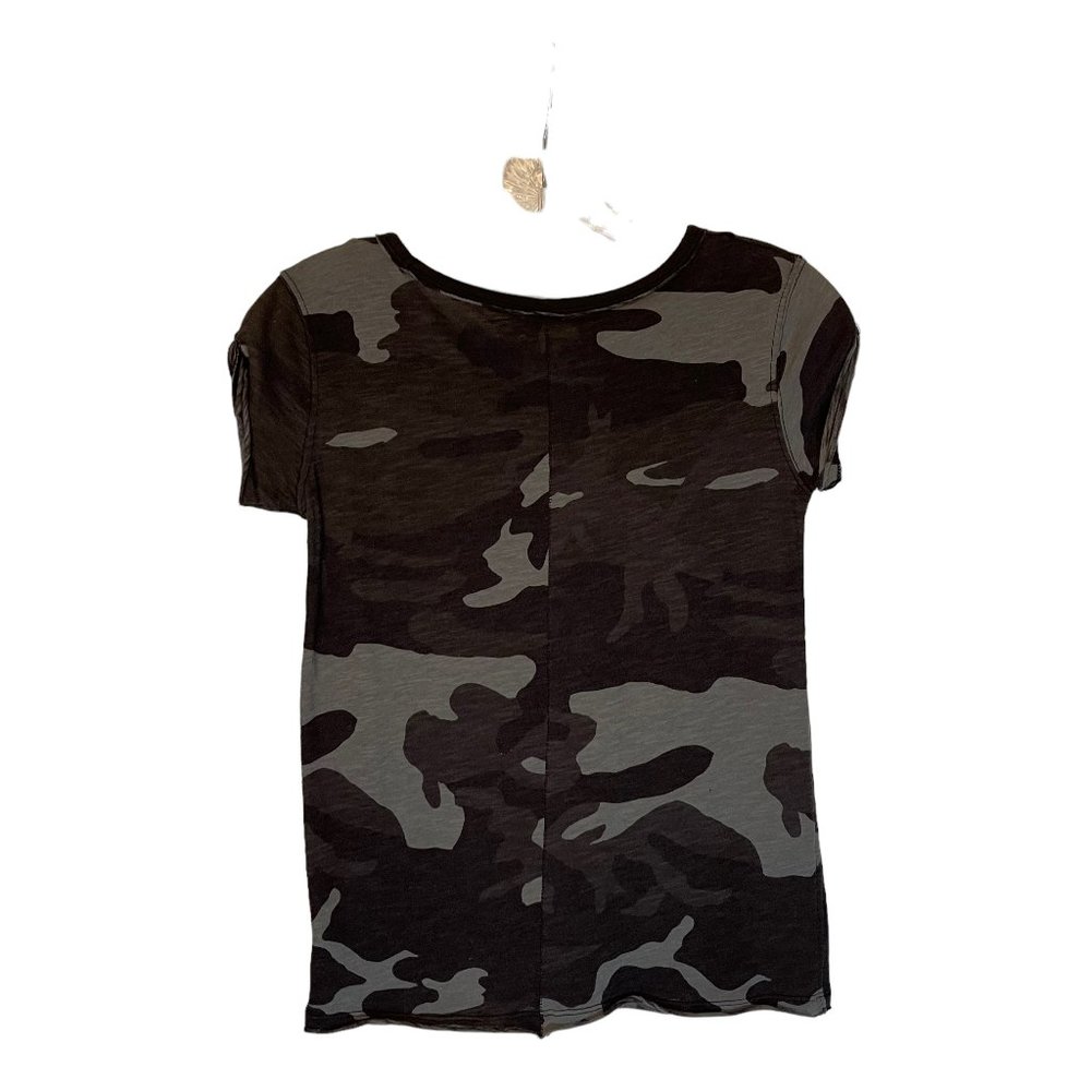 We The Free Clare Camo Tee Shirt Black Gray Cotton Blend SS sz XXS GUC! - Picture 3 of 3